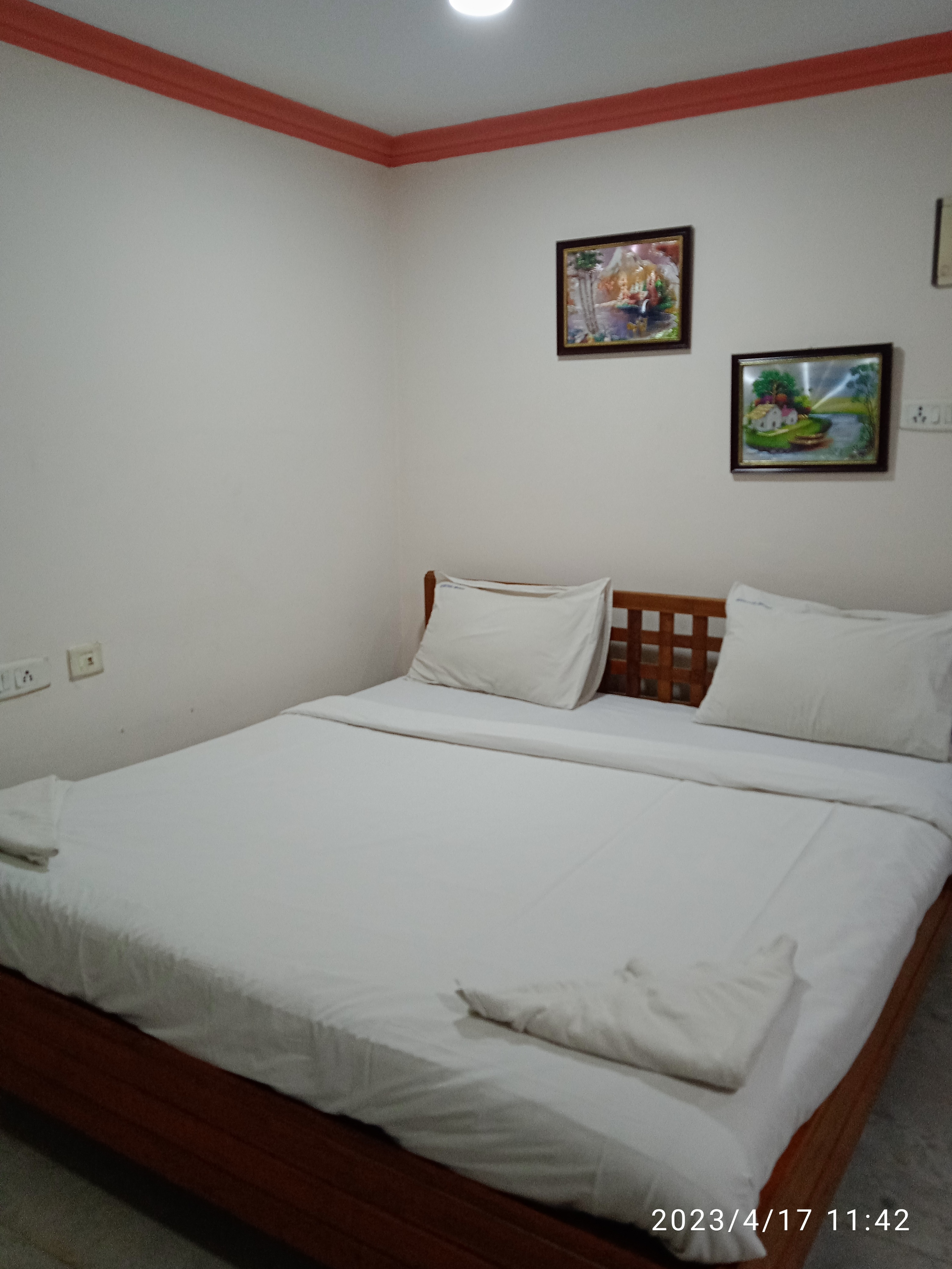 Aasai Guest House - Tap to explore photos