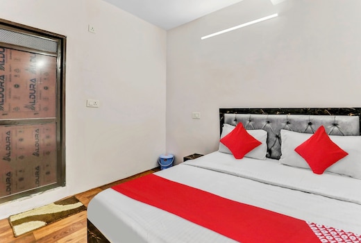 HOTEL O MAYUR PALACE