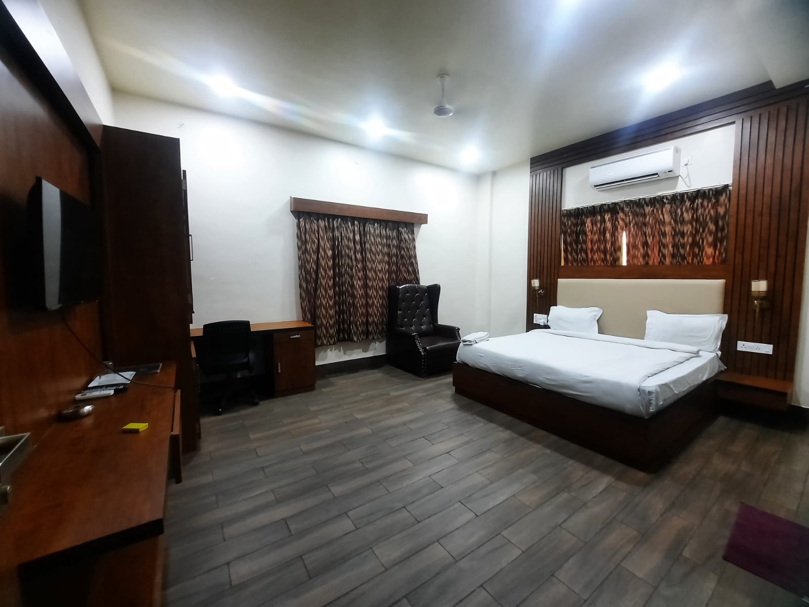 HOTEL RAM SETU - Tap to explore photos