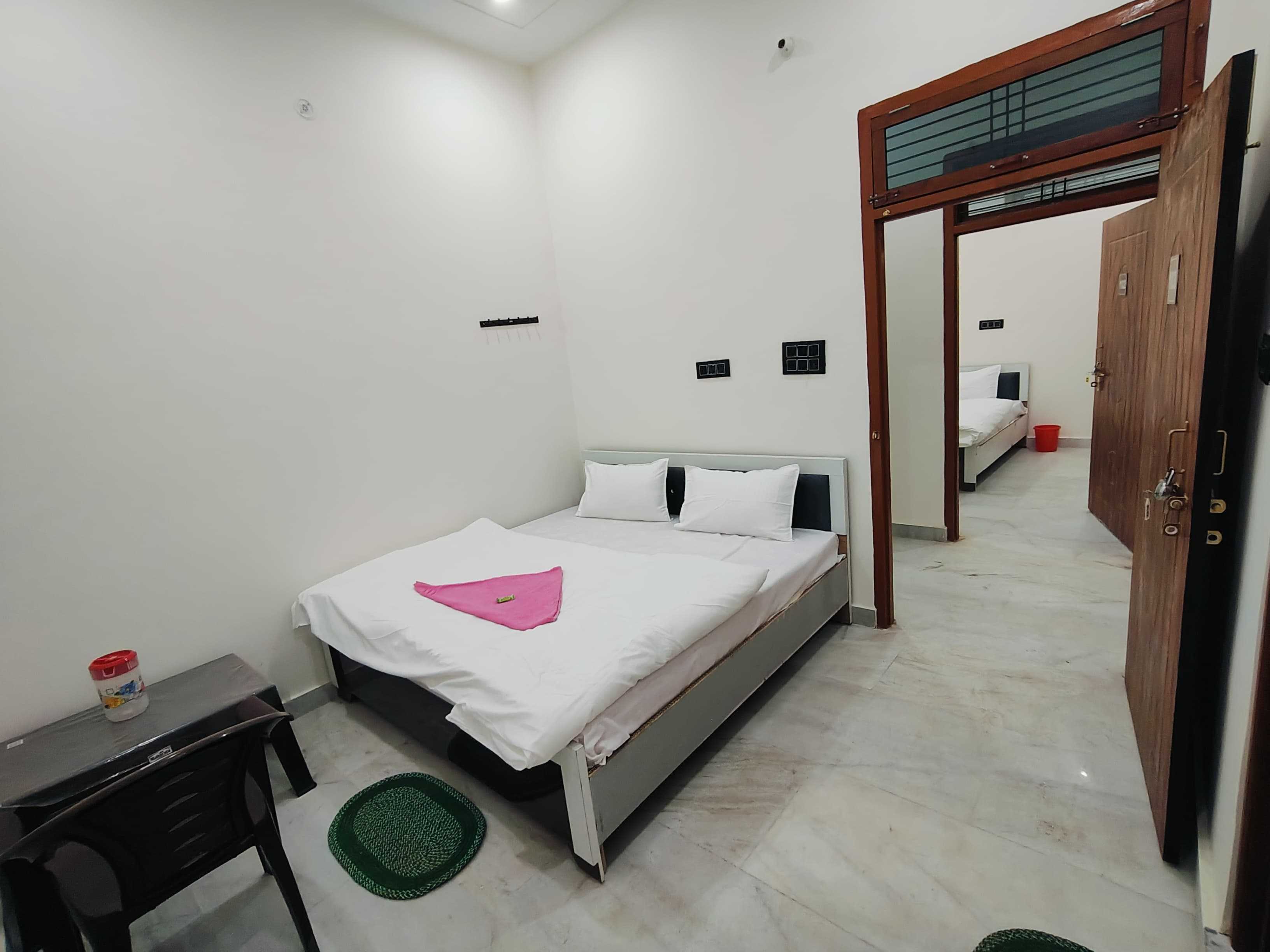 Hotel O Avantika Palace - Tap to explore photos