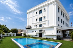 The Four Seasons Recreation, Jalgaon