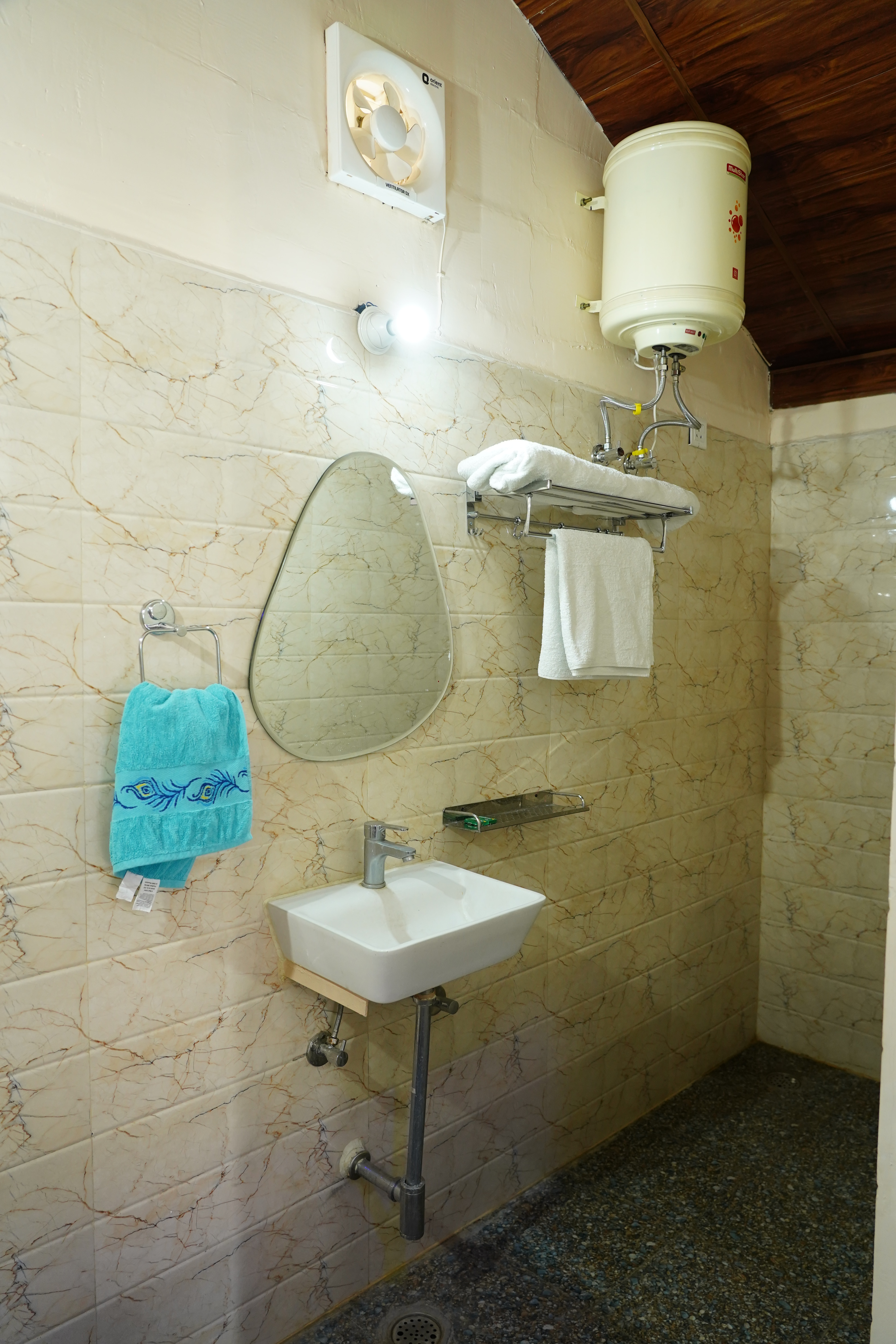 Creek Forest - Riverside Boutique Resort | Rooms & Pool - Tap to explore photos