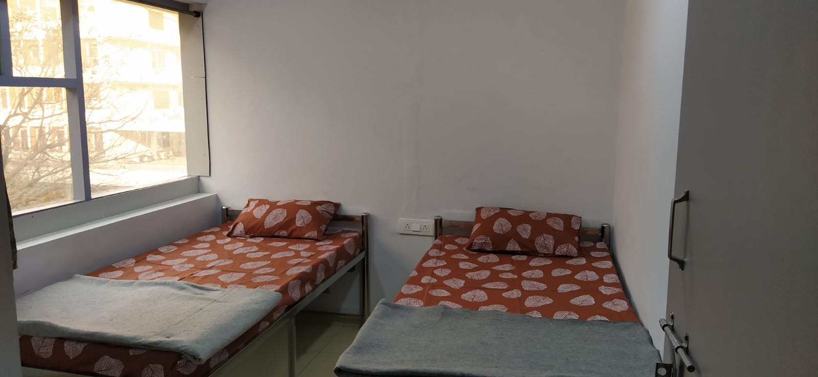 Mayur Palace Guest House - Tap to explore photos