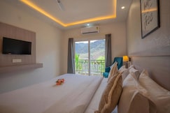 Alpine Retreat, Rishikesh