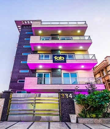 FabHotel VR Stay - Tap to explore photos