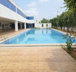 Swimming Pool 1
