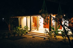 Pepper Dale, Alleppey