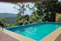 Serene hills retreat, Munnar