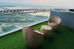 nova stay at supernova spira 37th floor, Noida
