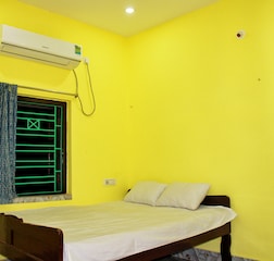 Double bed AC deluxe Room