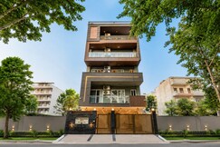 Lime Tree 1BHK Service Apartment Near Artemis/Fortis, Gurgaon