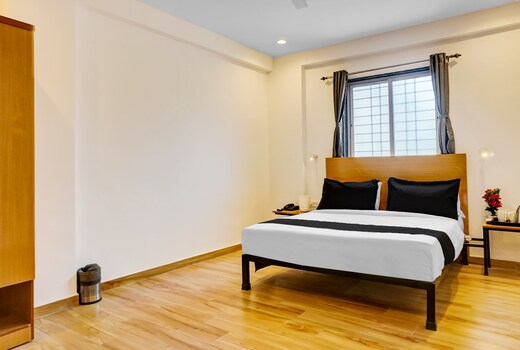 Super Hotel O Rova Stays Near Phoenix Marketcity - Viman Nagar