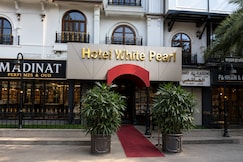 Hotel White Pearl - Colaba, Mumbai