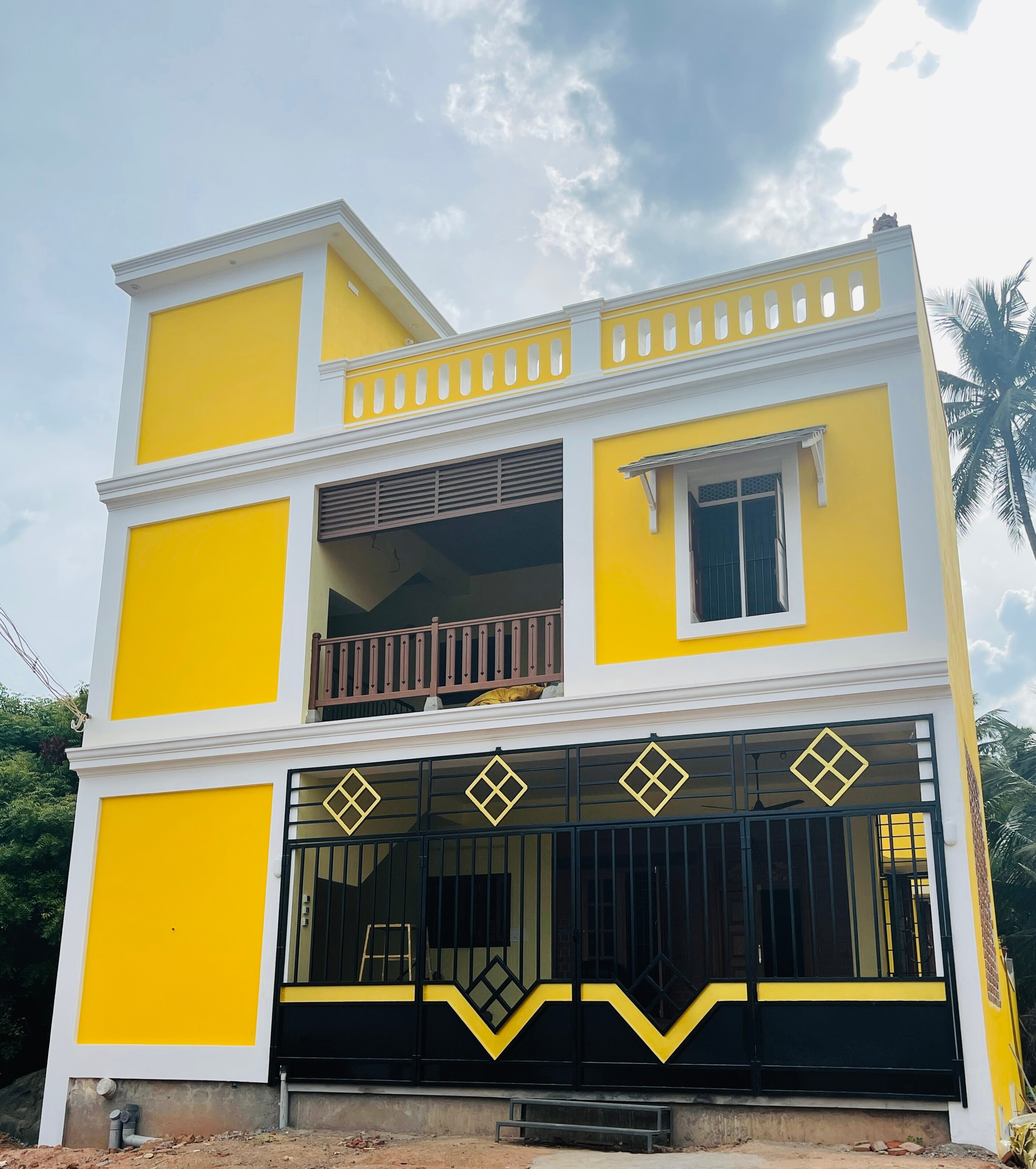 Shivasaran Home stay - Tap to explore photos