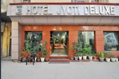 Hotel Jyoti Deluxes by GRB, Delhi