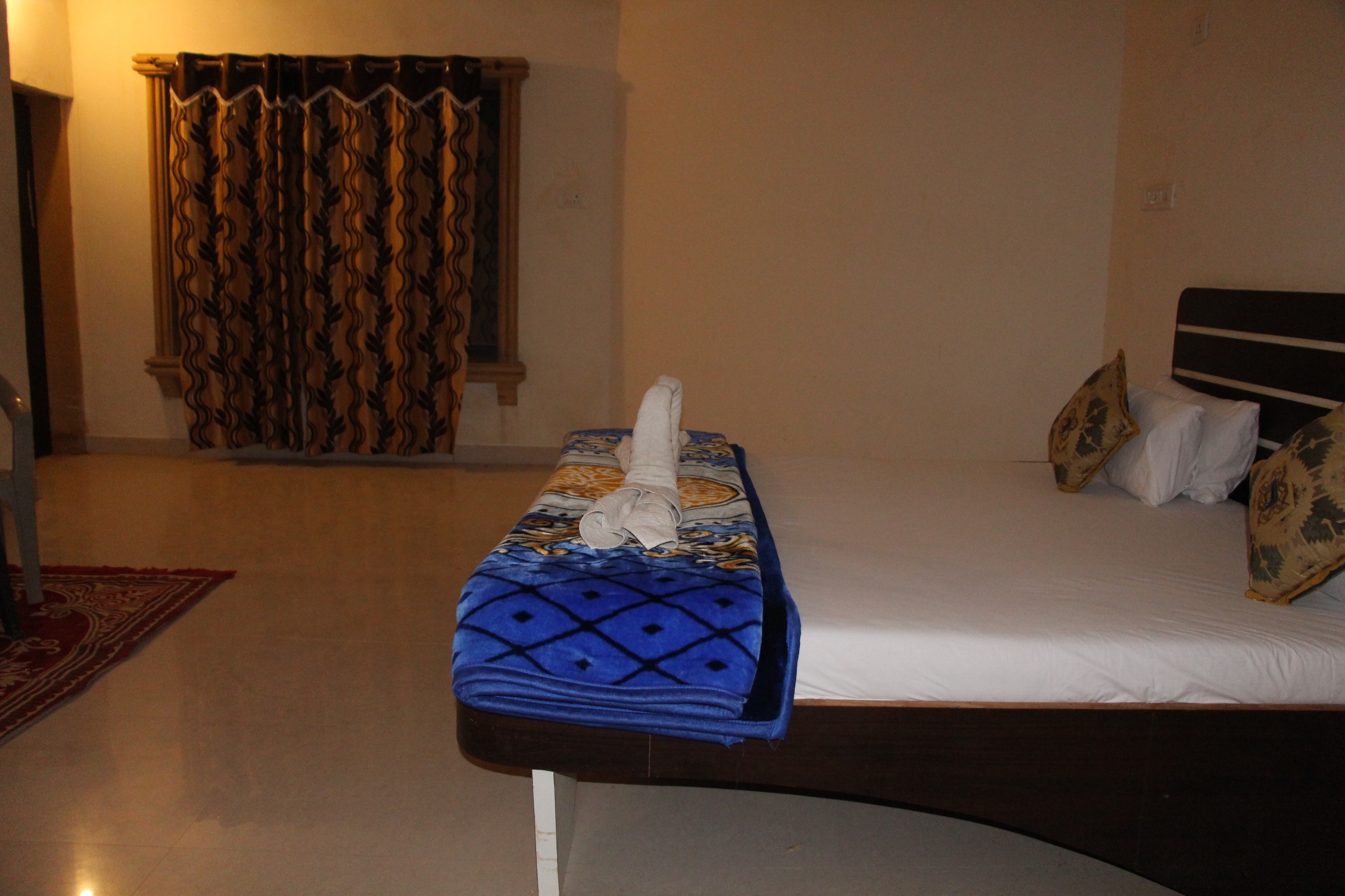 Jaisalmer Khodiyar Resort - Tap to explore photos