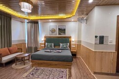 The Trippy Tribe Manali, Manali