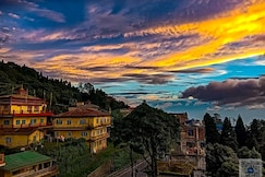 My Home in the hills  luxury homestay, Darjeeling