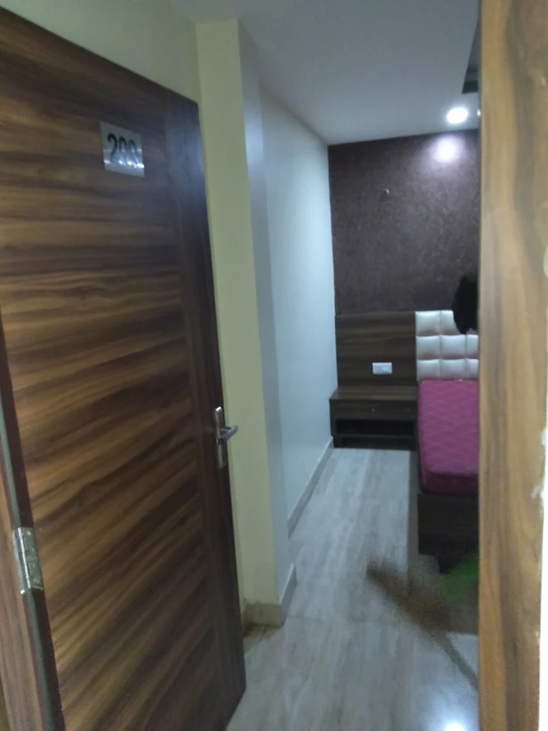 Hotel Khalsa Residency - Tap to explore photos