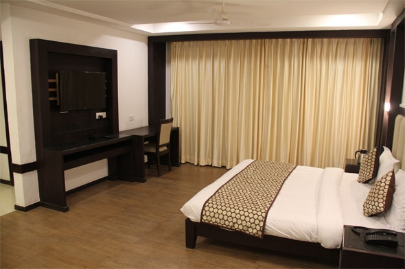 Hotel Amba international - Tap to explore photos
