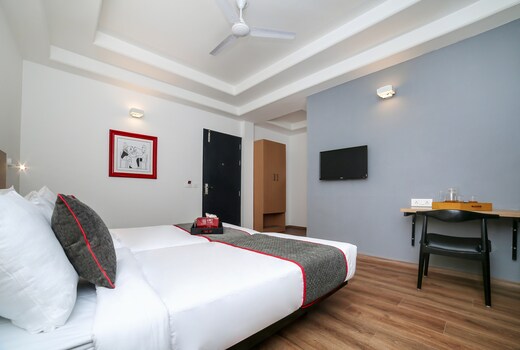 Hotel O Elite