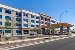 Holiday Inn Express & Suites PHOENIX DWTN - STATE CAPITOL, Phoenix