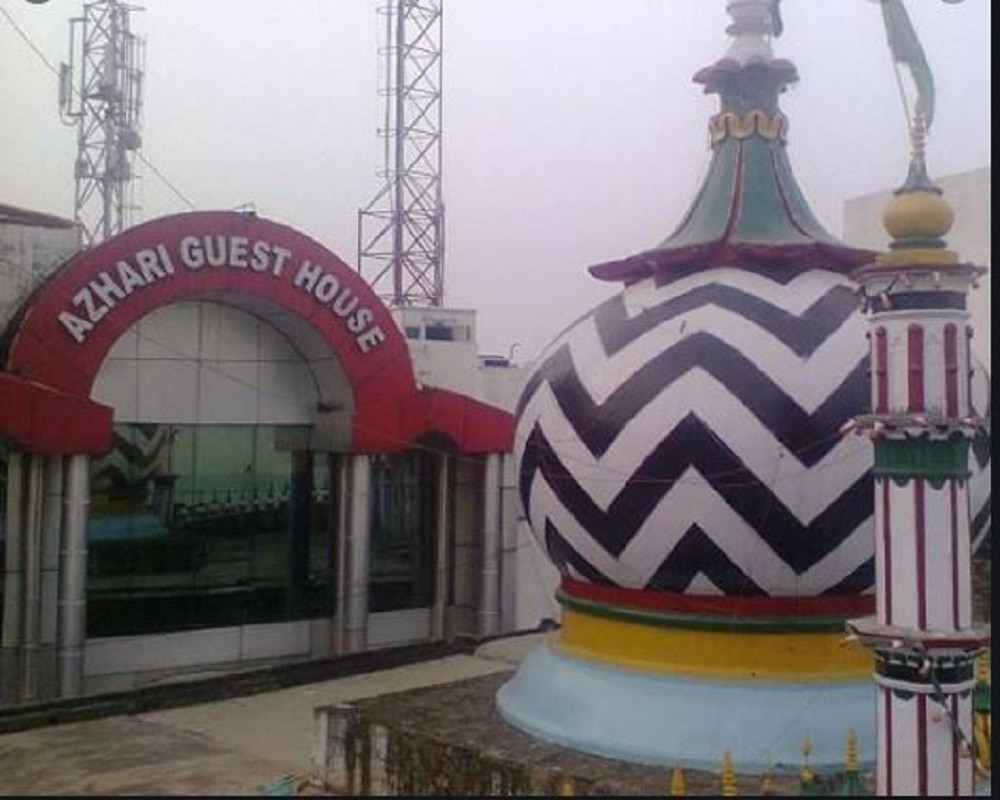 Azhari Guest House - Tap to explore photos
