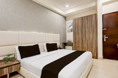 Super Townhouse Hotel Sec- 54 Golf Course Road, Gurgaon