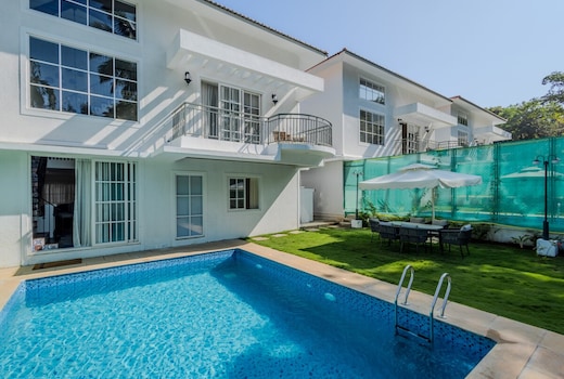 Hireavilla | Casa Amour - 5BHK with Private Pool in Siolim