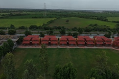 Jungle Wood Forest Homes, Mundra