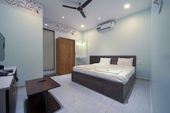 Hotel Saheb Executive Kolhapur, Kolhapur