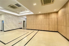 OYO 90192 Mansion One Suites, Ipoh