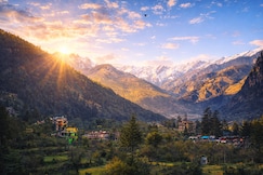 Hotel Old Manali by Himalayan Hotels, Manali