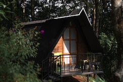 Garden Of Edens Thottam Cottages (Hiking and Camping), Munnar