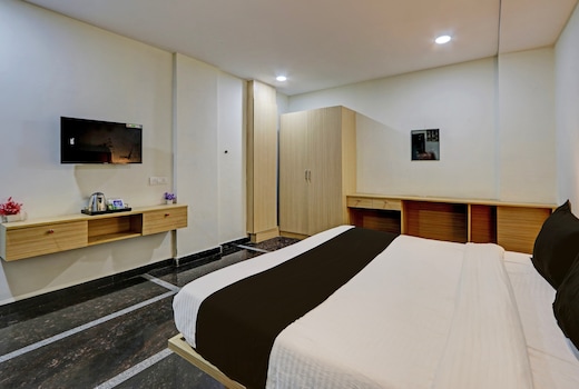 Hotel O Living Tree Suites