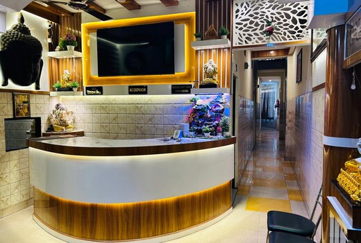 Hotel Mahadev