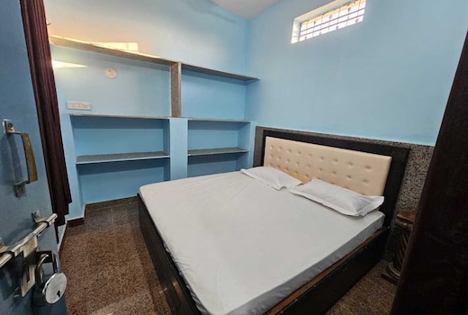 SPOT ON Bherunath Bhavan