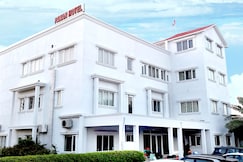PAWAN HOTEL, Sikar