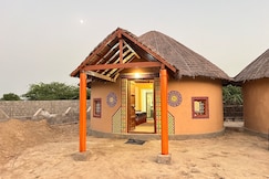 RANN KAAR VILLAGE RESORT, Bhuj