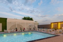 Tulips Inn by VKG, Gulbarga