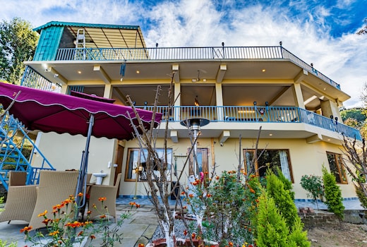 Oliver's Nest - 3BHK | Boutique Villa by Homeyhuts