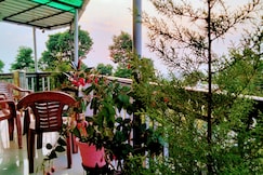 Manoj Homestay | Rooms & Kitchen, Bir Billing