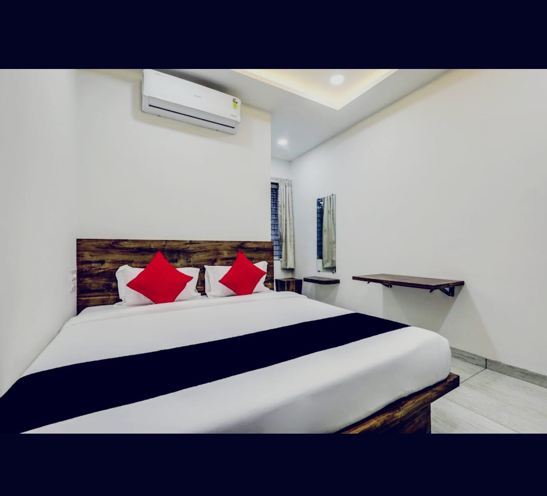 Hotel Roop Kanha Inn - Tap to explore photos