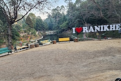 Hotel eleven, Binsar
