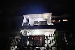 Peaceful Green Stay, Mohali