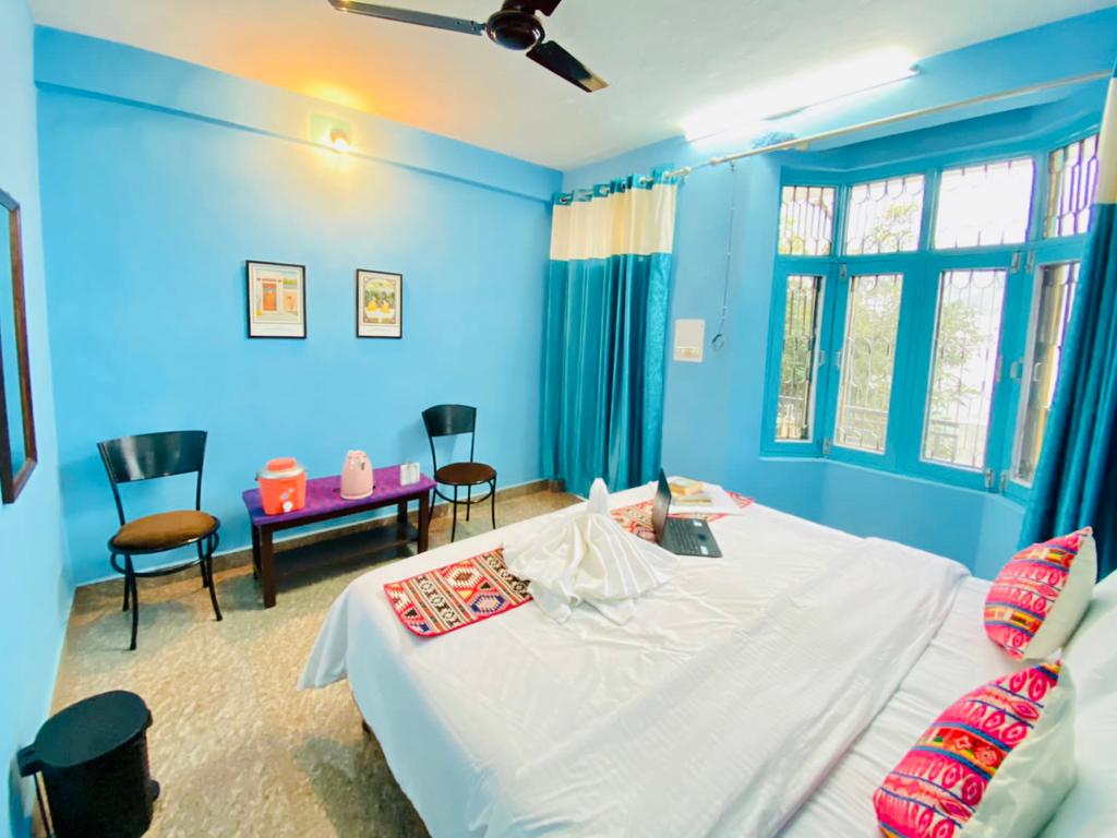 Albela House Hotel Mcleodganj Dharamshala - Tap to explore photos