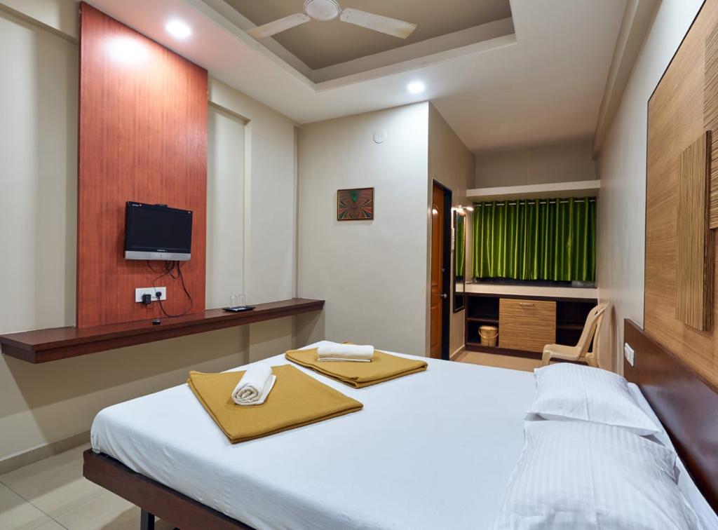 Deluxe Room Ac 1