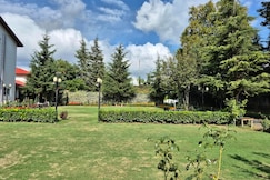 Hotel Meridien River Front Rajbagh., Srinagar