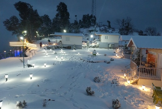 The Grand View Resort Dhanaulti