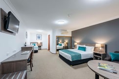 Best Western Plus Ambassador Orange, Orange